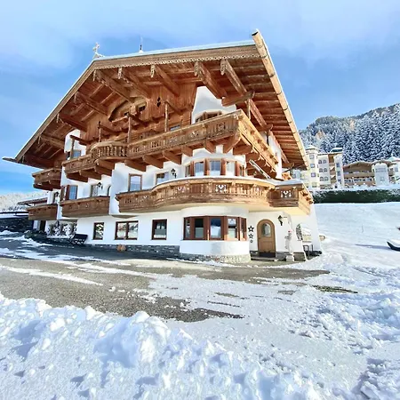 Apartment Marchfeld 5 *