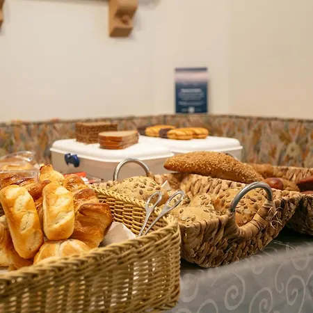 Marchfeld 5 Apartment